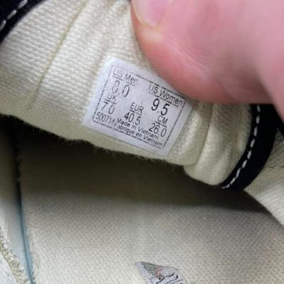 Vans classic skate shoes - Picture 4 of 5